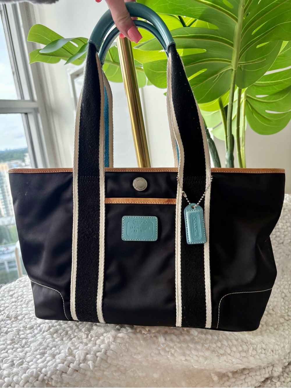 Vintage Y2K Coach Hamptons 1894 Black Aqua Nylon Shoulder Tote Bag 🖤🩵
